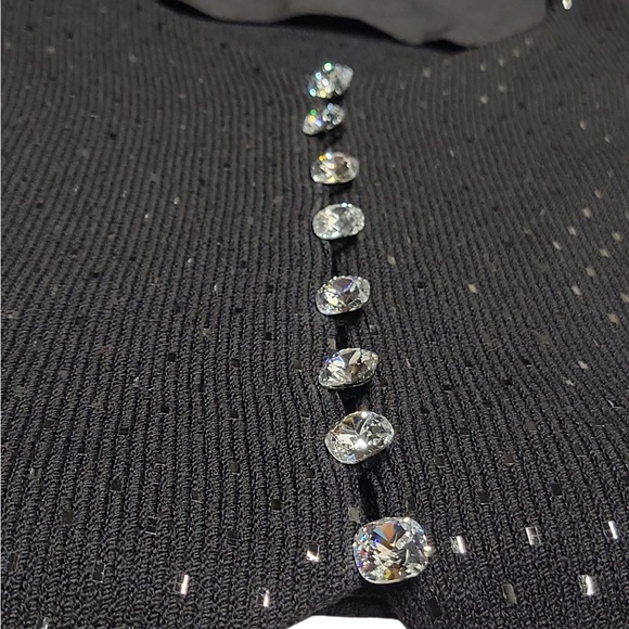 St John Evening Top Size Black Sleeveless Rhinestone Knit Vest Size:Small? - Picture 4 of 7